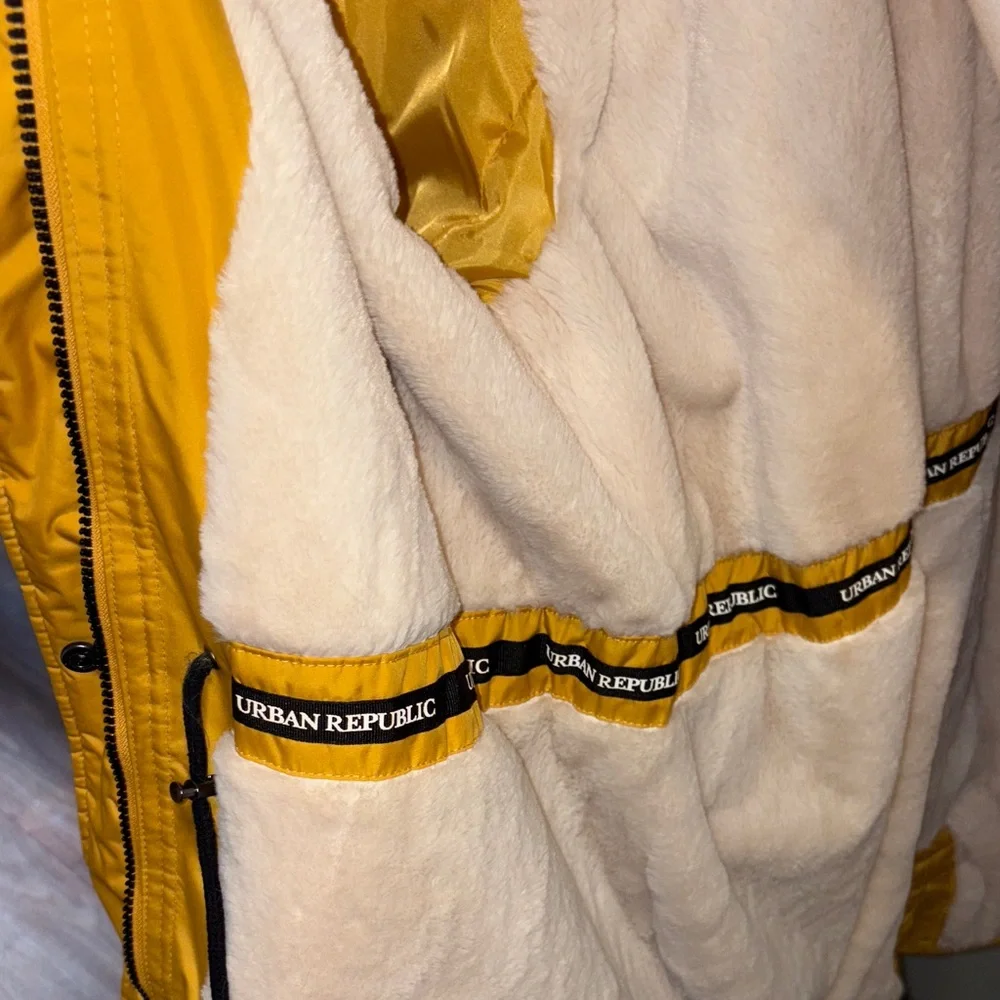 Urban Republic Yellow Utility Jacket with Hood and Water-Resistant Fabric - Picture 6 of 8